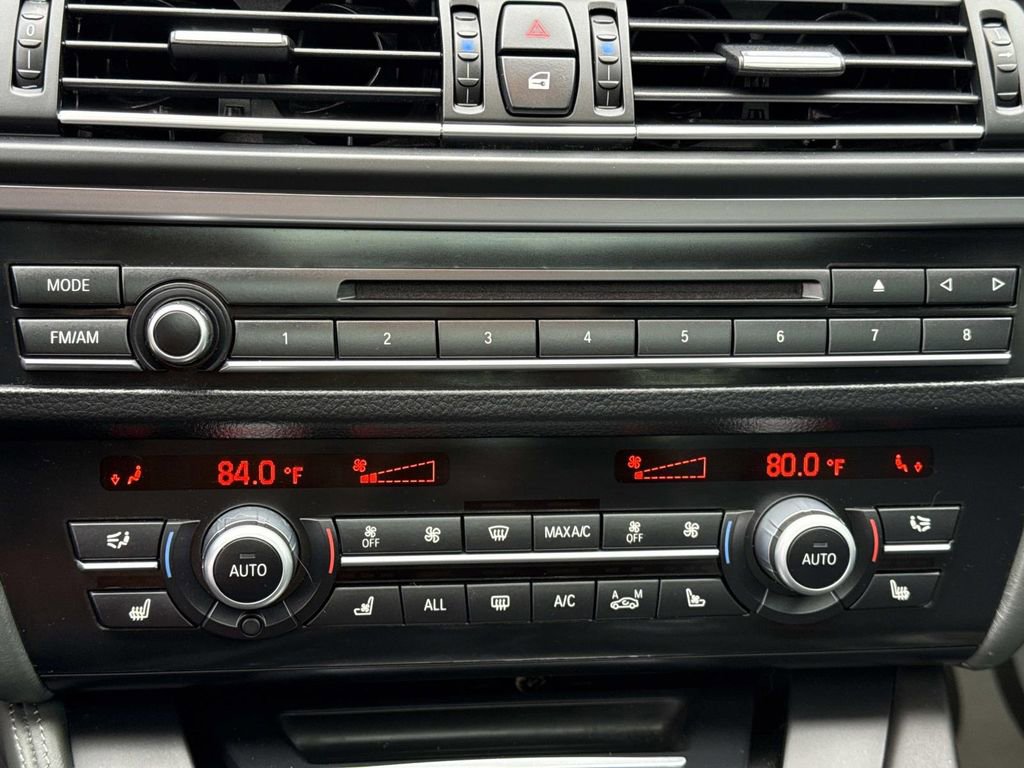 Used 2013 BMW M5 image 14