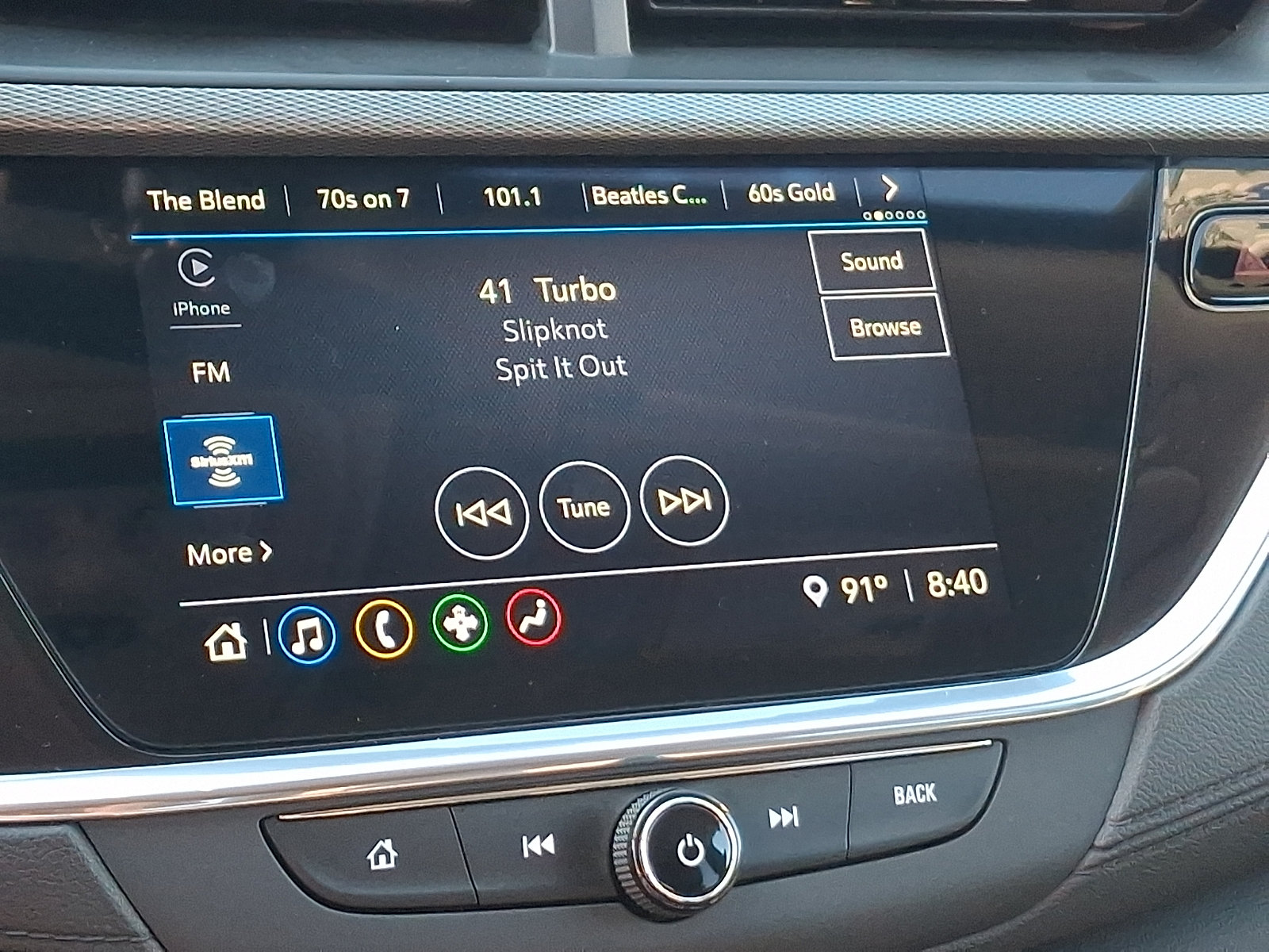 Used 2023 Buick Encore GX Select w/ Sport Touring Package FWD image 18