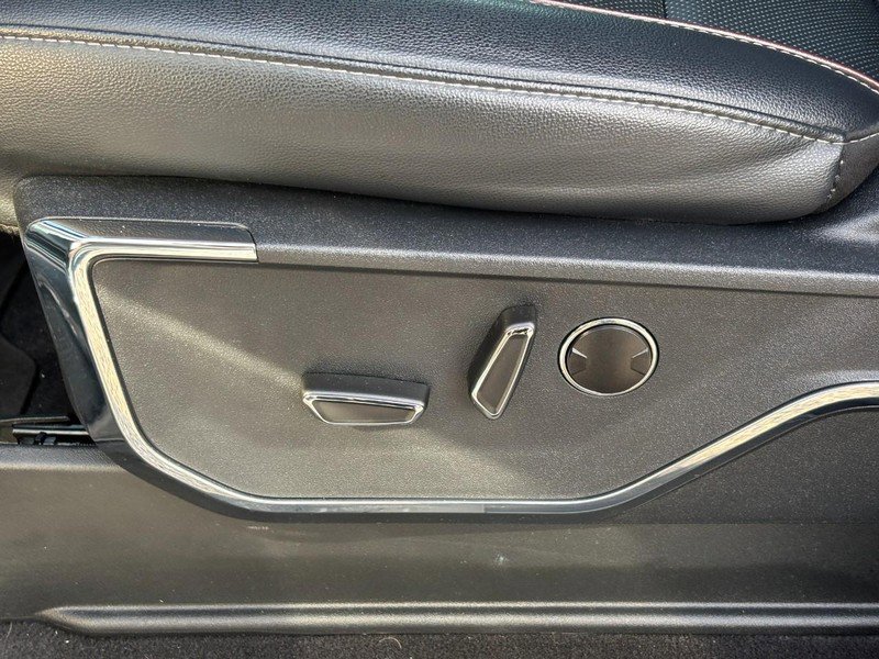 Used 2023 Ford F150 Lariat w/ Equipment Group 502A High image 16