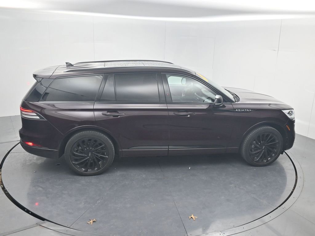 Used 2023 Lincoln Aviator Black Label w/ Jet Package image 54