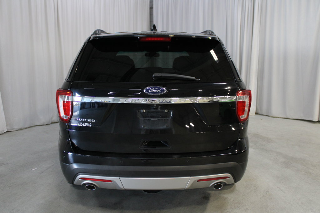 Used 2016 Ford Explorer Limited w/ Equipment Group 301A FWD image 33