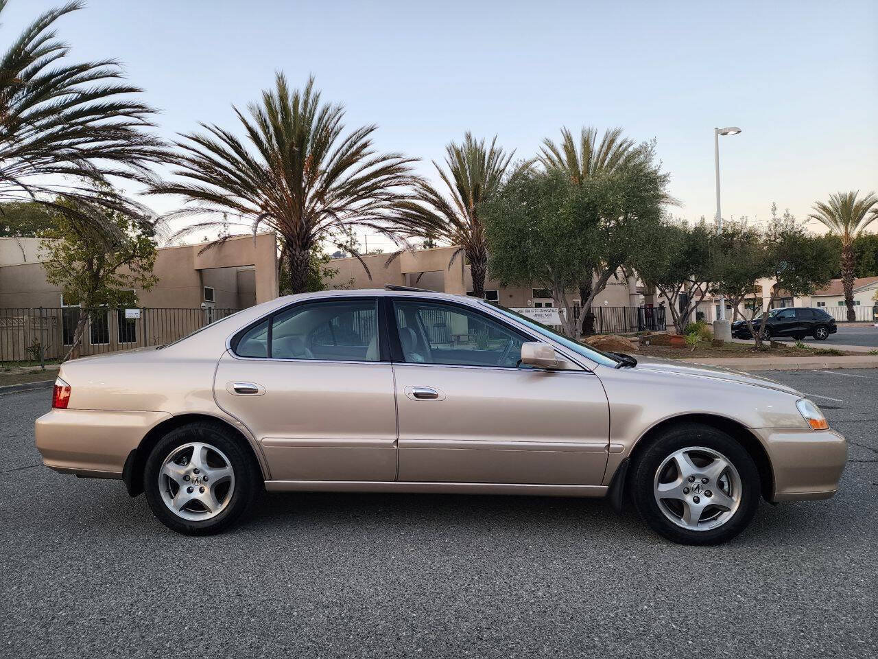 Used 2003 Acura TL FWD image 9