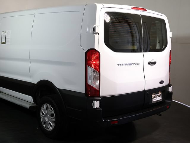 Used 2025 Ford Transit 250 Low Roof w/ Exterior Upgrade Package RWD image 11