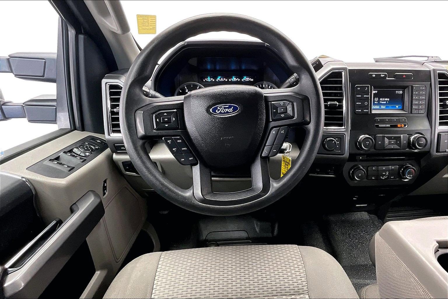 Used 2018 Ford F350 XLT AWD/4WD image 4