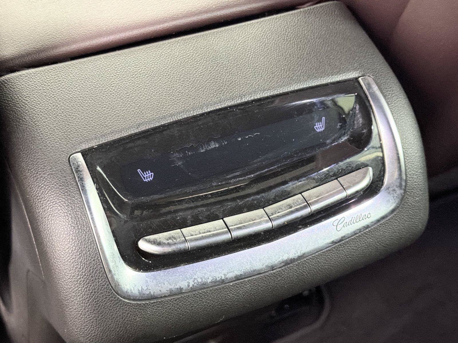 Used 2023 Cadillac XT6 Premium Luxury FWD image 24