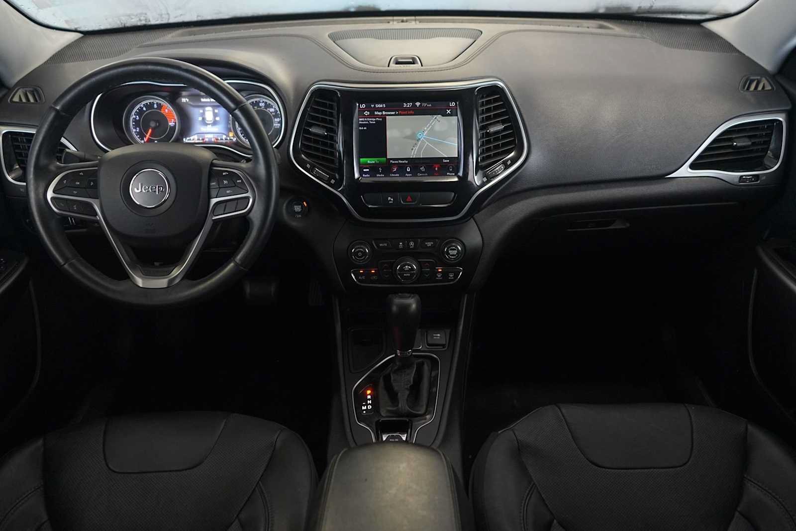 Used 2019 Jeep Cherokee Limited FWD image 10