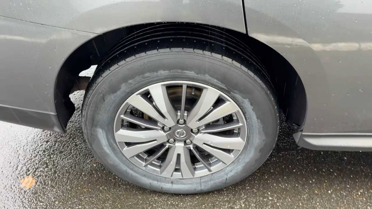 Used 2019 Nissan Pathfinder SL image 6