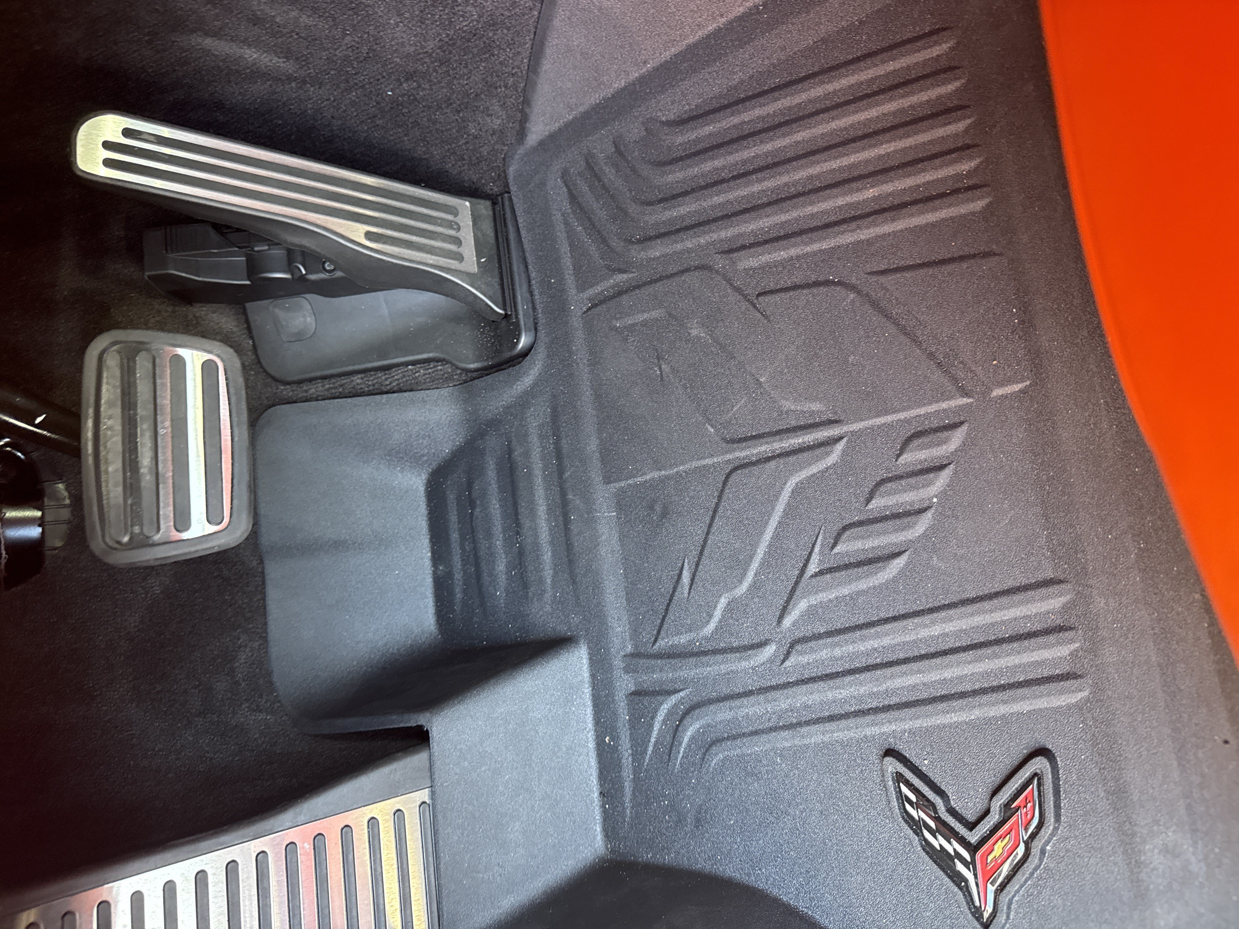Used 2027 Chevrolet Corvette Stingray Convertible w/ LPO, Roadside Safety Package RWD image 17
