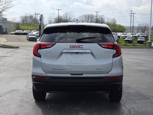 Used 2018 GMC Terrain SLE AWD/4WD image 10