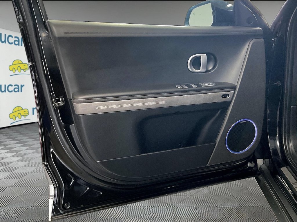 Used 2024 Hyundai Ioniq 5 Limited AWD/4WD image 9