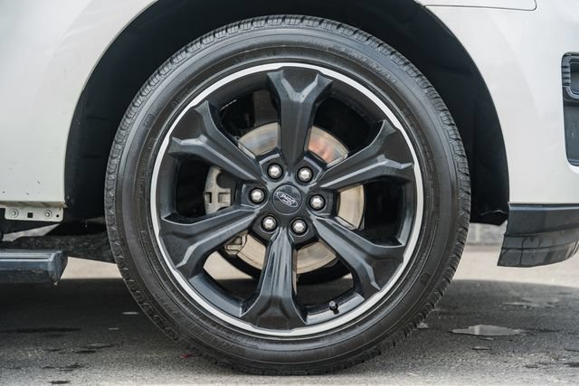 Used 2024 Ford Expedition Limited AWD/4WD image 26