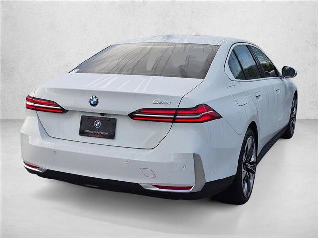 New 2027 BMW 530i w/ Premium Package RWD image 2