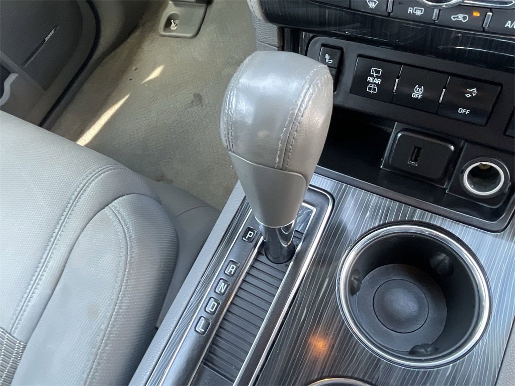 Used 2017 Chevrolet Traverse LT image 26