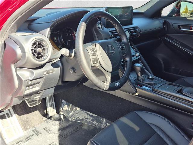 Used 2023 Lexus IS 350 F Sport RWD image 10