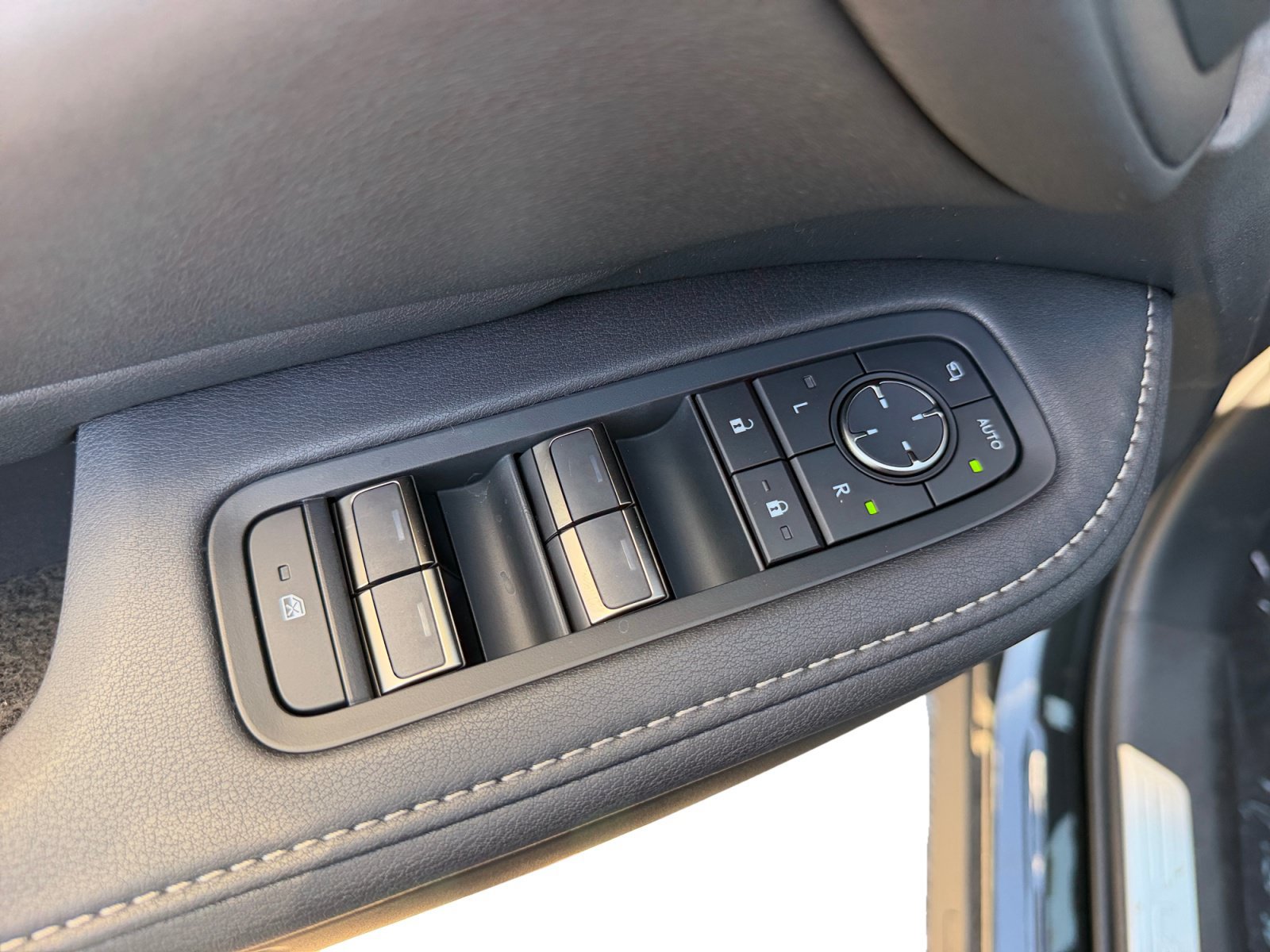 New 2026 Lexus TX 350 AWD w/ Technology Package image 25