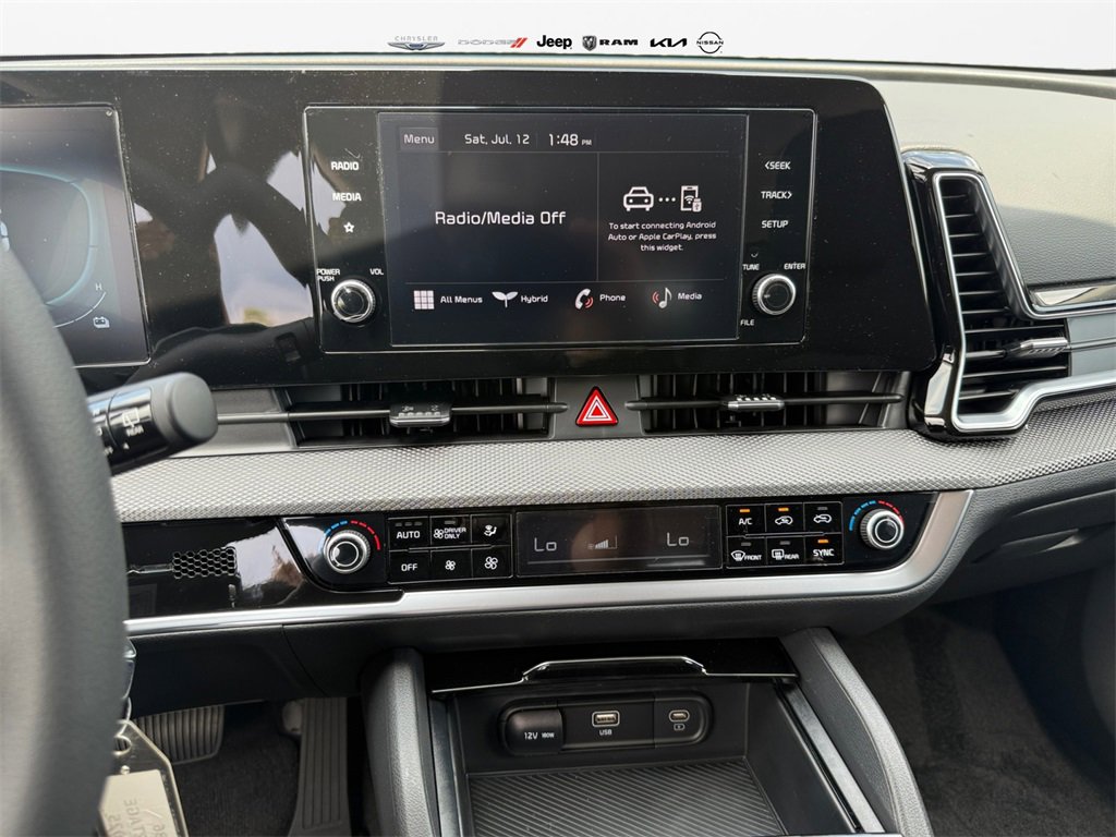 New 2025 Kia Sportage LX image 13