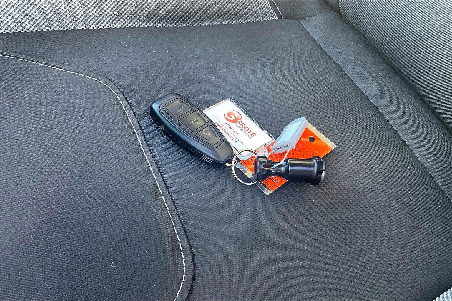 Used 2018 Ford Focus ST FWD image 12