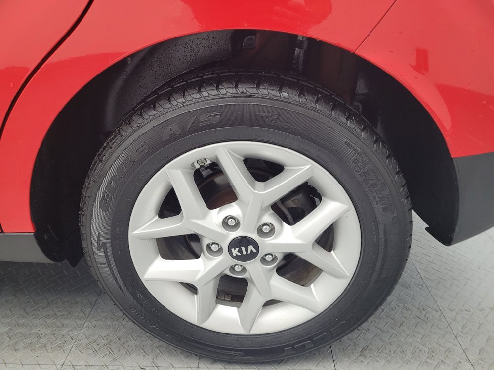 Used 2020 Kia Soul S FWD image 31