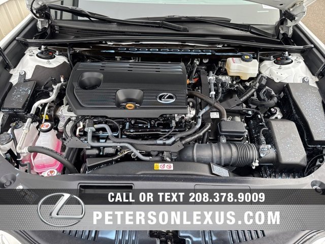 Used 2024 Lexus ES 300h w/ Premium Package image 9