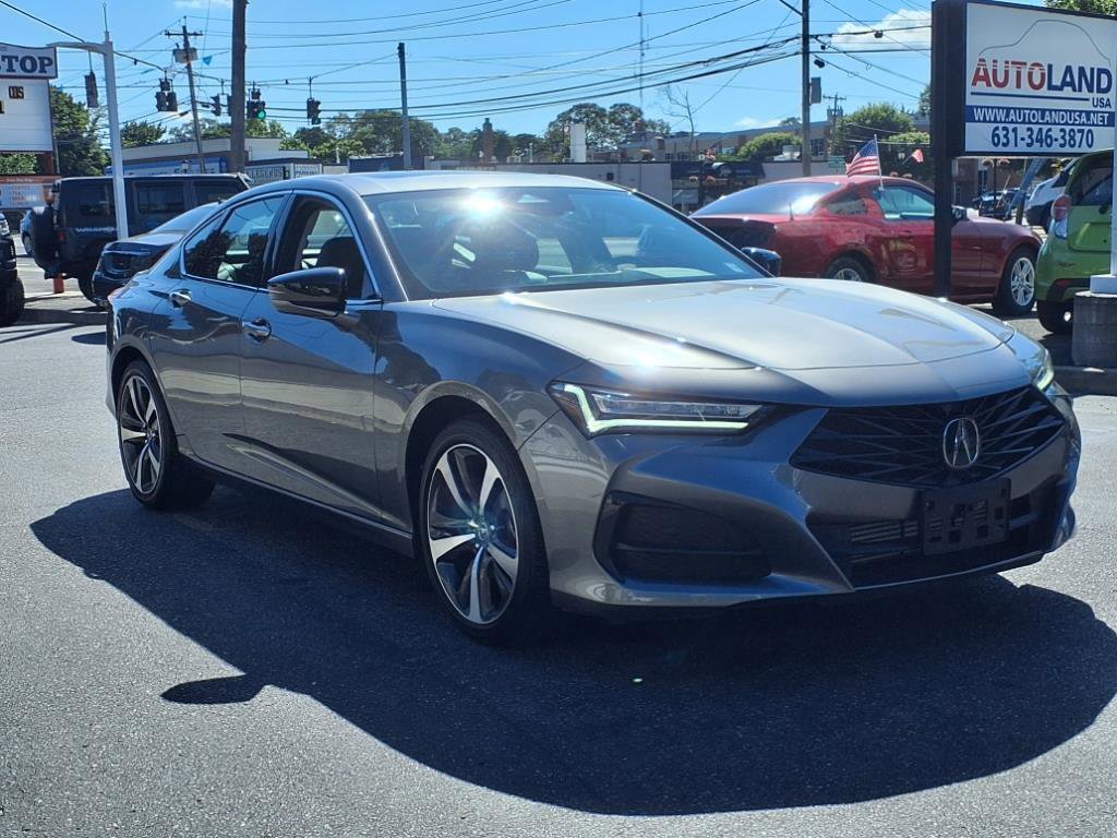 Used 2024 Acura TLX w/ Technology Package image 3