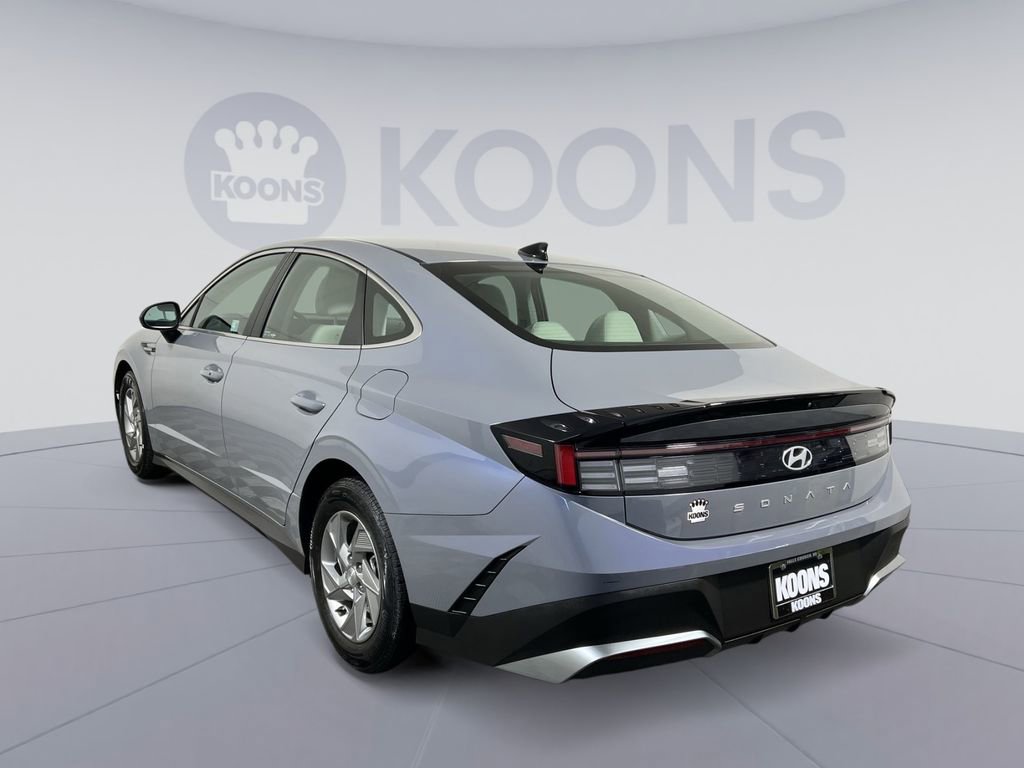 Used 2025 Hyundai Sonata SE image 4