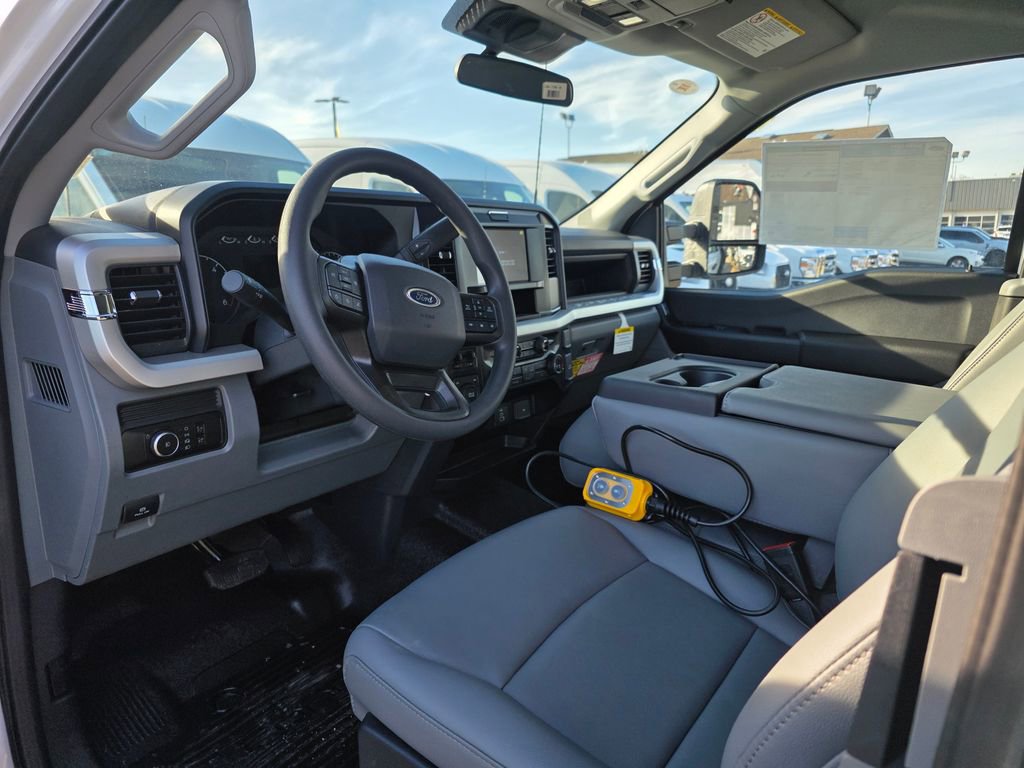 New 2025 Ford F350 XL w/ XL Chrome Package image 23