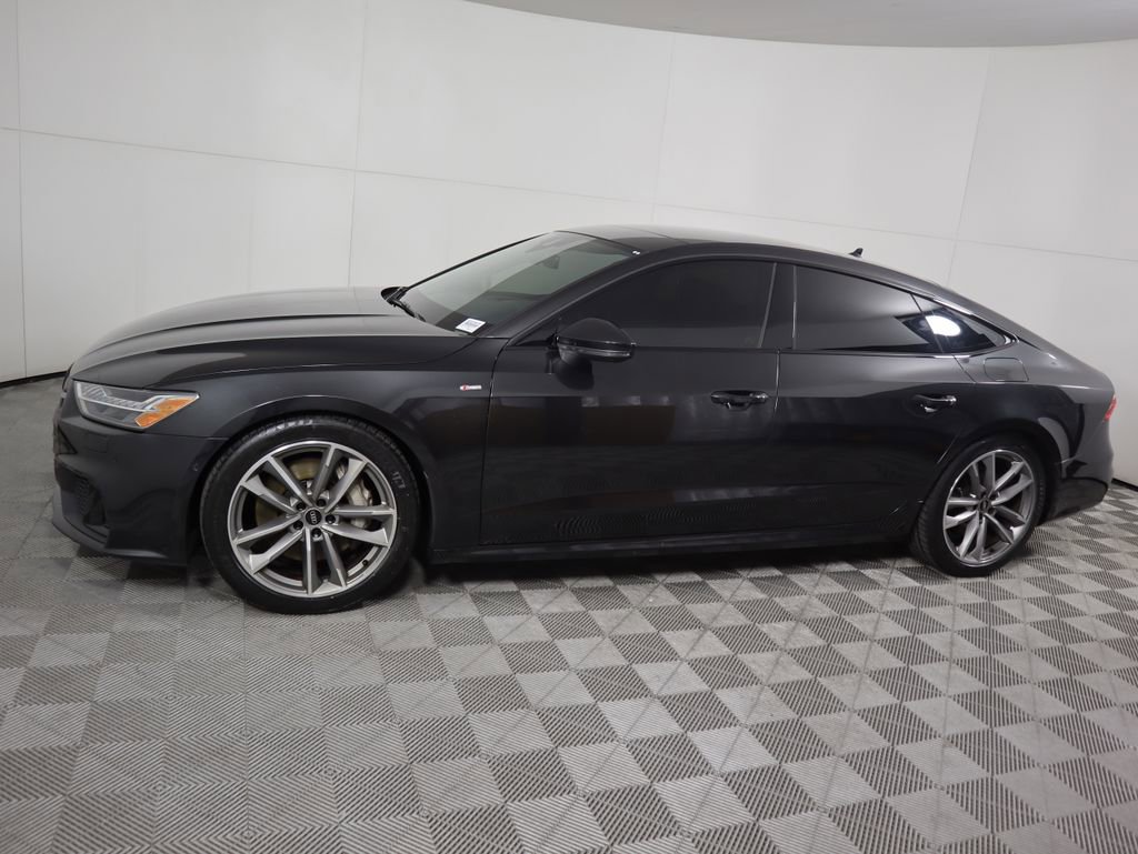 Certified 2021 Audi A7 e Premium Plus w/ Executive Package image 8