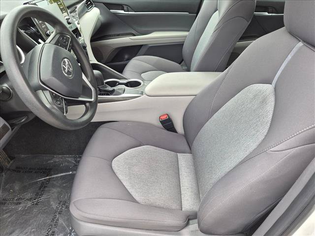Used 2021 Toyota Camry LE w/ Convenience Package FWD image 16