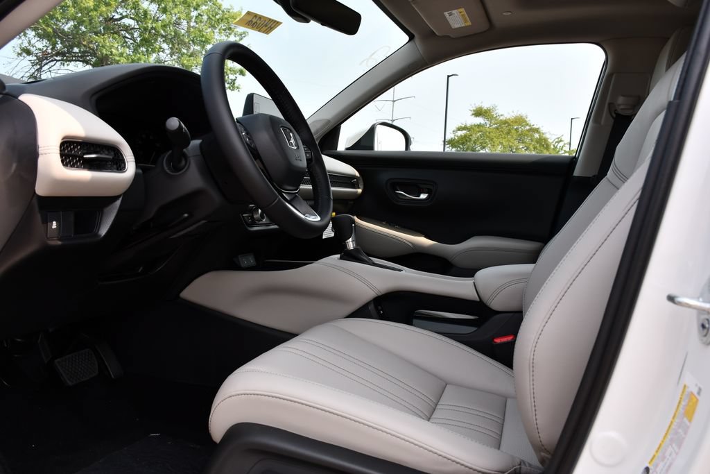 New 2027 Honda HR-V EX-L image 12