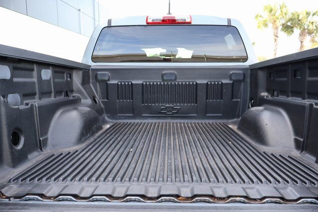 Used 2018 Chevrolet Colorado LT w/ Safety Package image 17