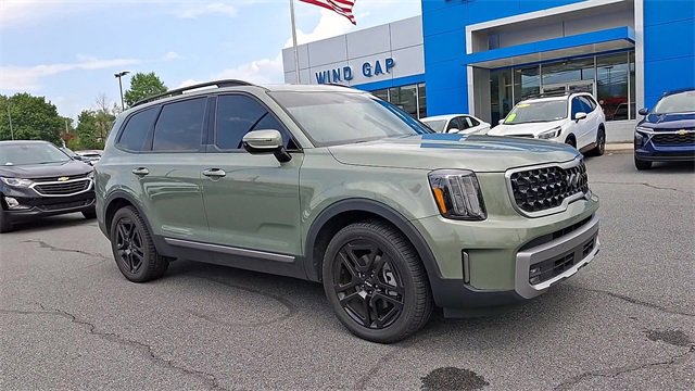 Used 2023 Kia Telluride SX X-Line image 2