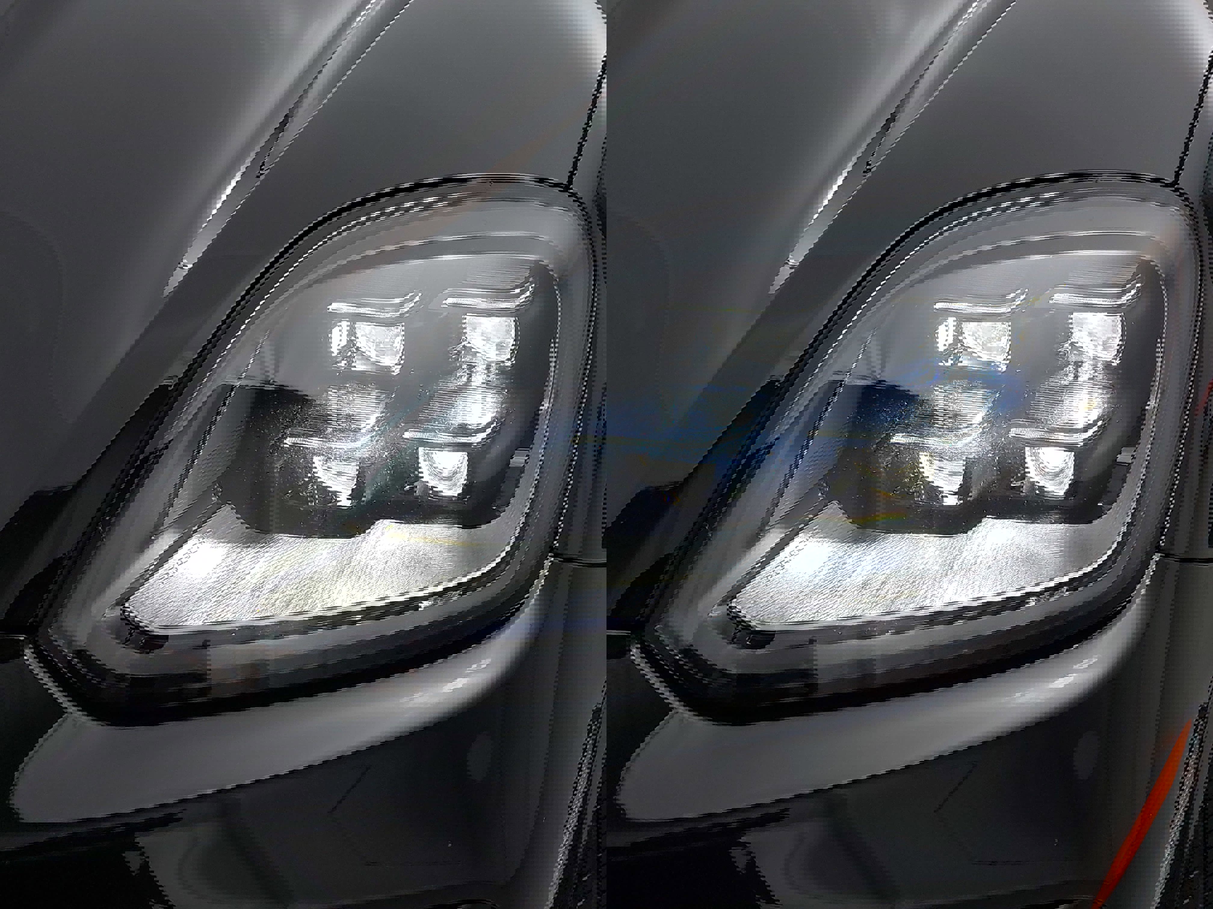 Used 2025 Porsche Cayenne Coupe w/ Premium Package Plus image 33