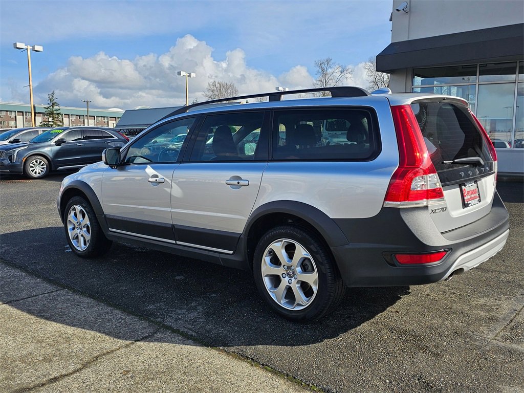 Used 2016 Volvo XC70 T5 Premier w/ Proximity Package image 7
