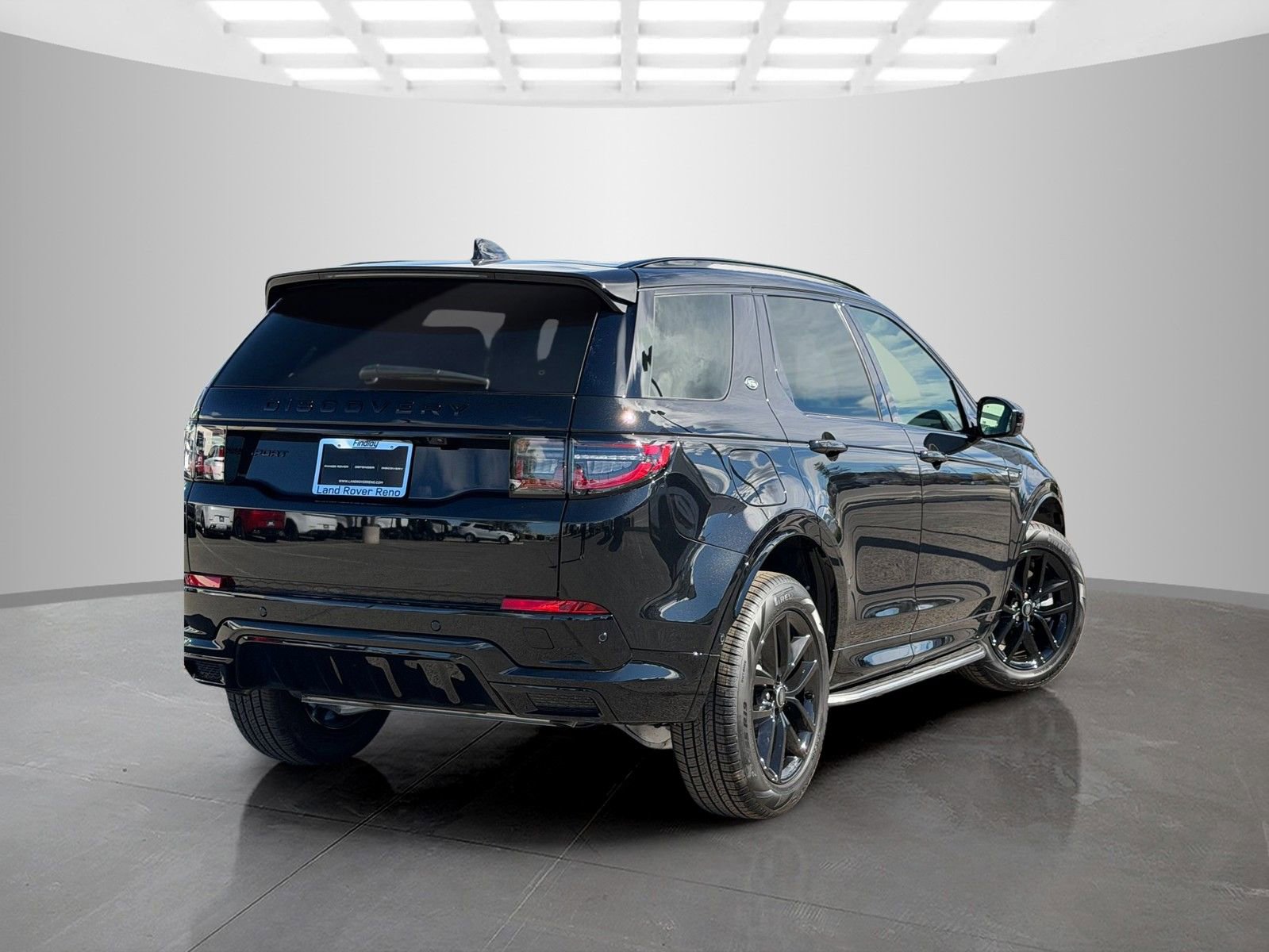 New 2026 Land Rover Discovery Sport Landmark image 5