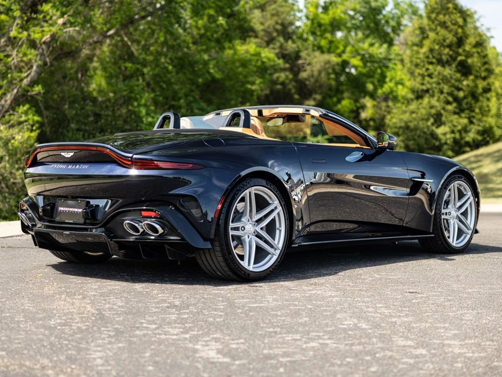 New 2026 Aston Martin V8 Vantage Convertible image 7
