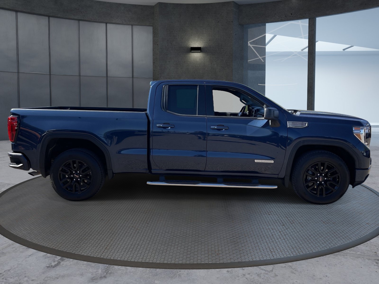 Used 2021 GMC Sierra 1500 Elevation RWD image 7
