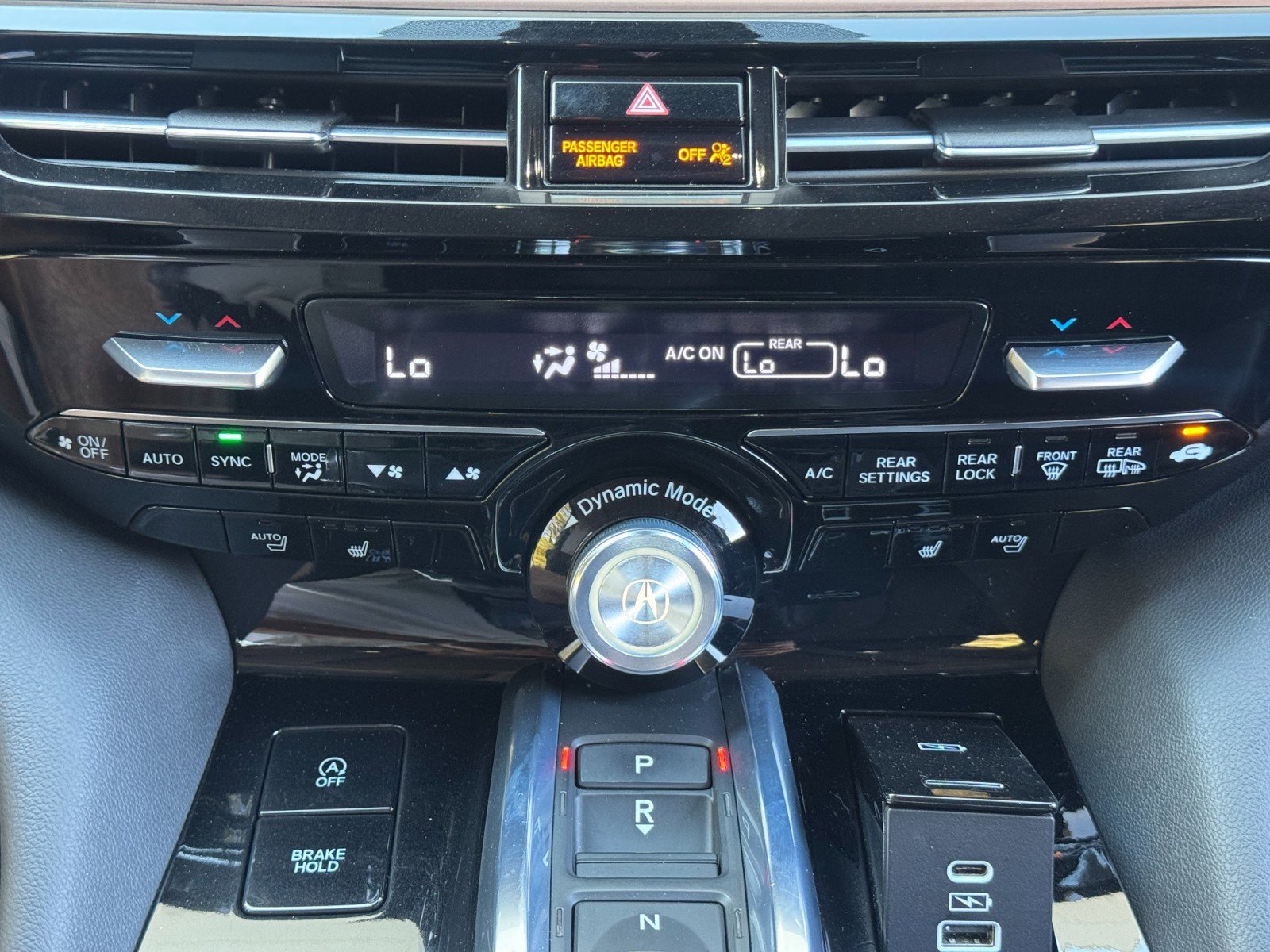 Used 2022 Acura MDX SH-AWD image 29