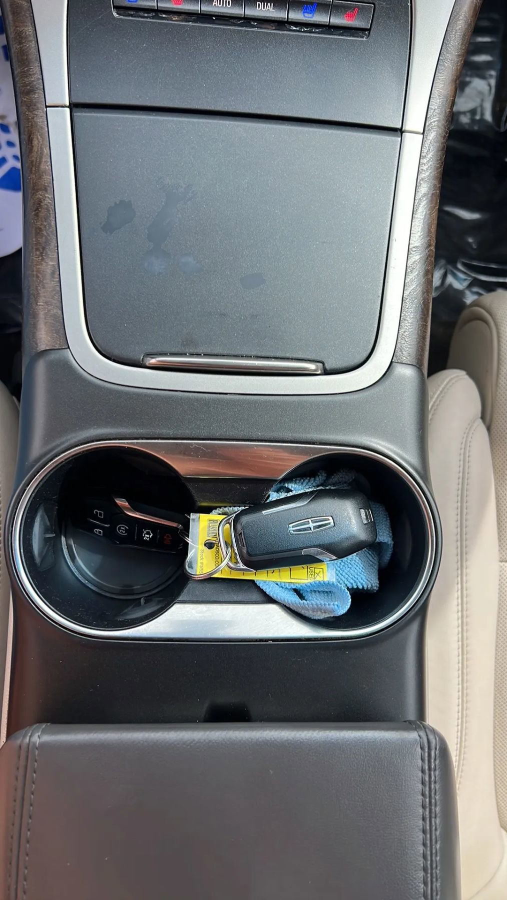 Used 2016 Lincoln MKX Reserve w/ Technology Package image 29