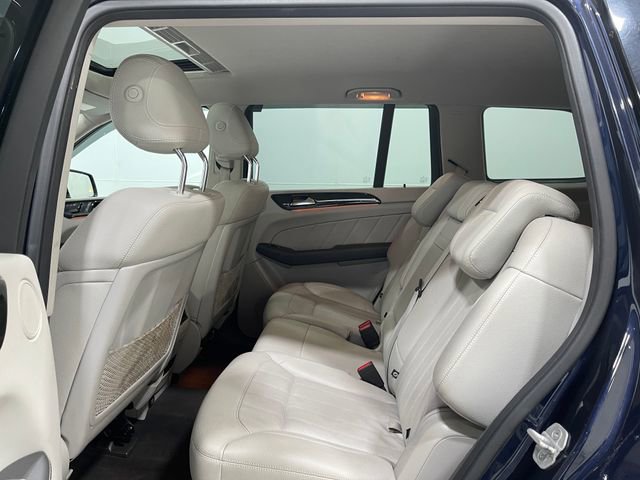 Used 2016 Mercedes-Benz GL 450 4MATIC image 31