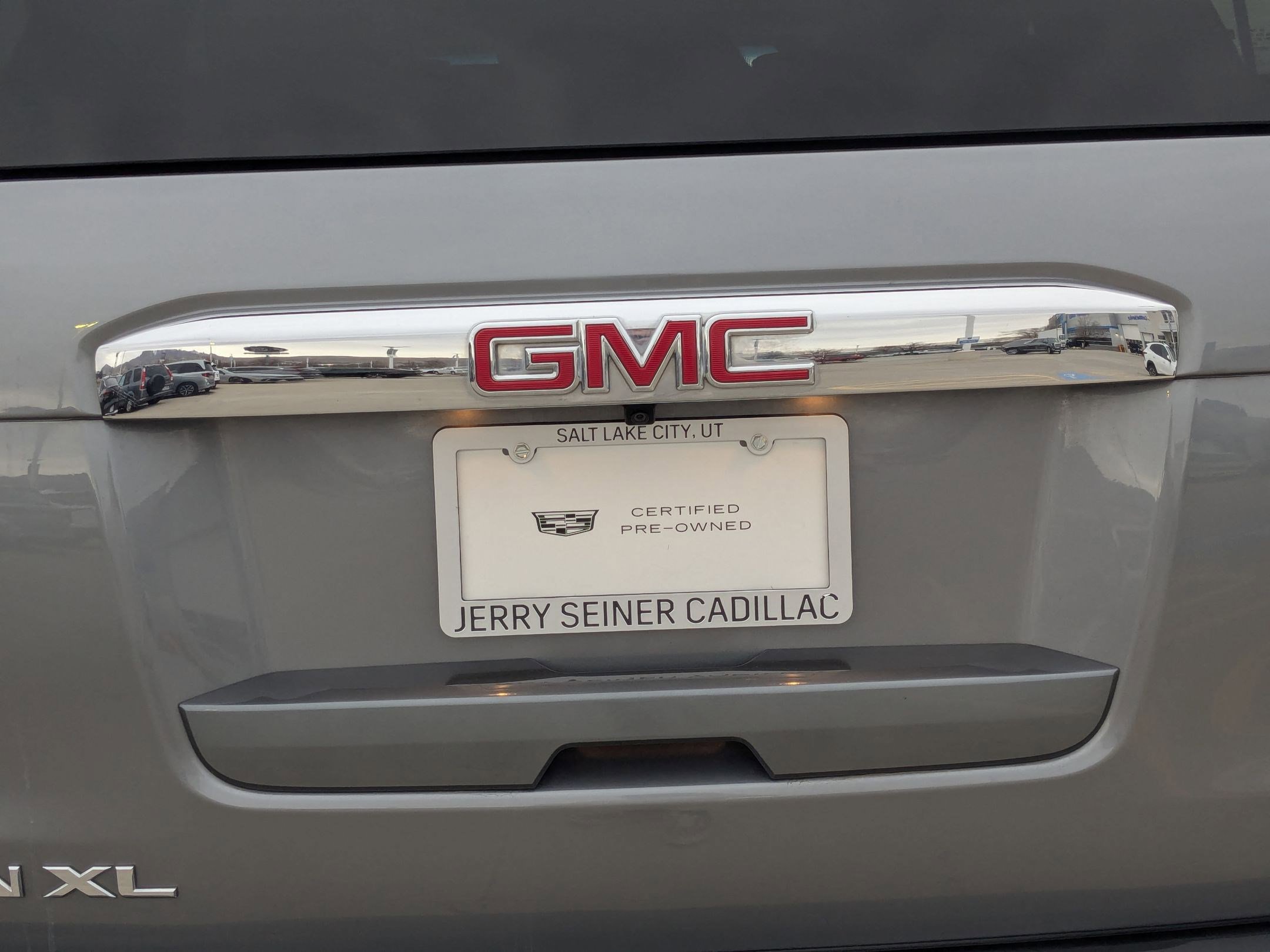 Used 2020 GMC Yukon XL Denali w/ Open Road Package image 14