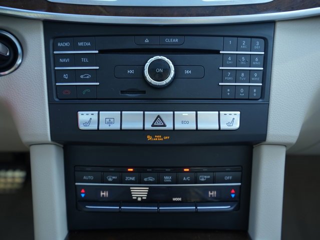 Used 2016 Mercedes-Benz E 350 Sedan image 28