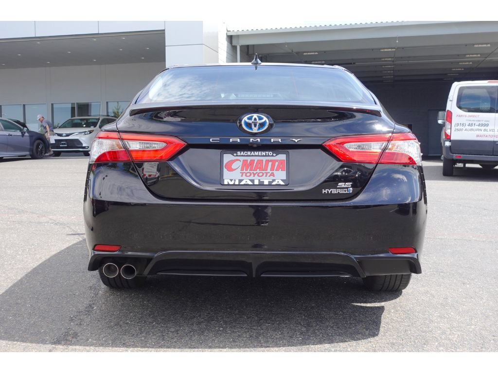 Used 2018 Toyota Camry SE w/ Audio Package FWD image 4