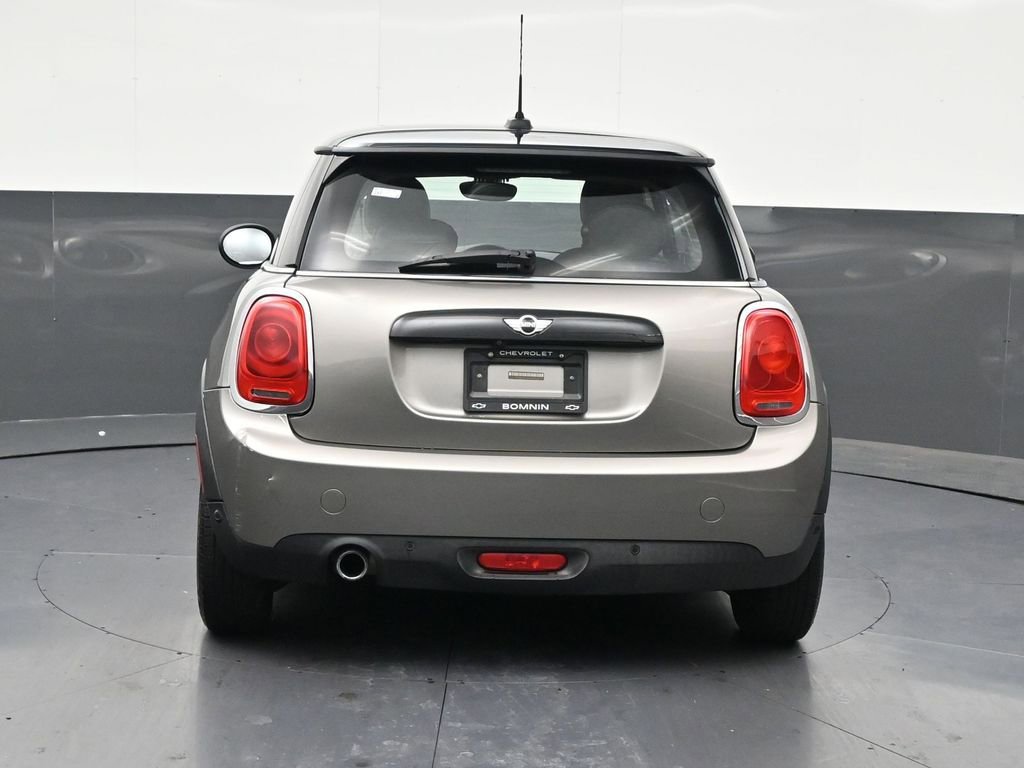 Used 2018 MINI Cooper 2-Door Hardtop FWD image 4