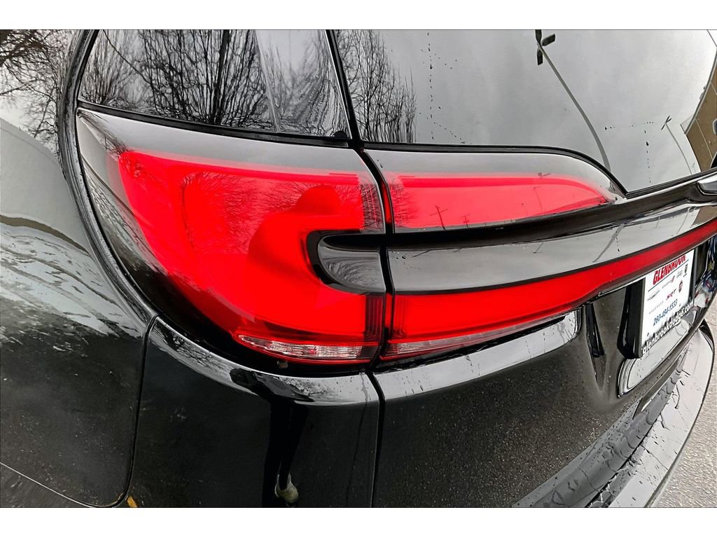 Certified 2024 Chrysler Pacifica Select image 35