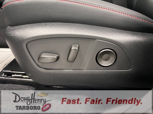 New 2026 Chevrolet Traverse Z71 w/ Driver Confidence Package image 31