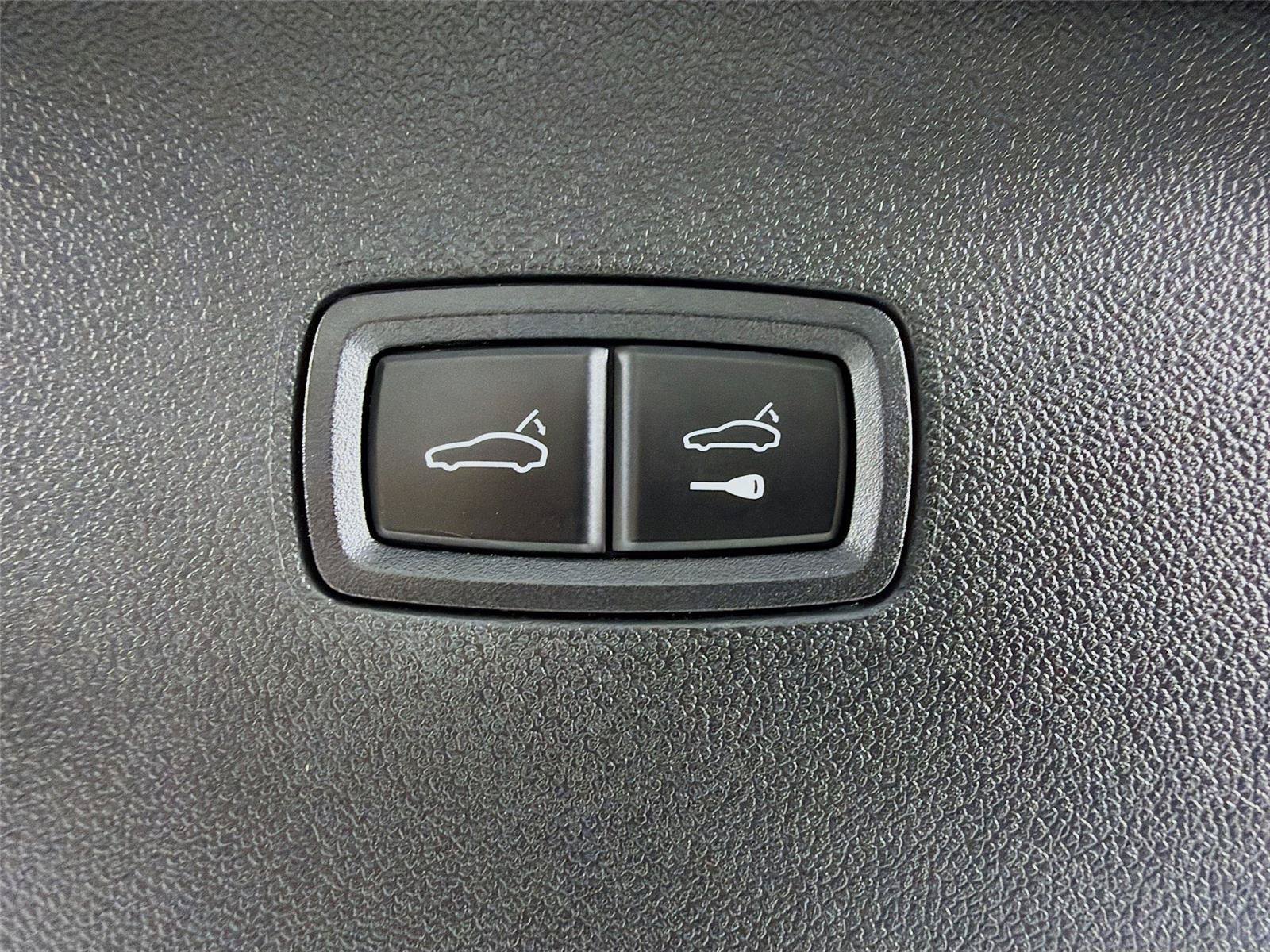 Certified 2023 Porsche Cayenne S AWD/4WD image 24