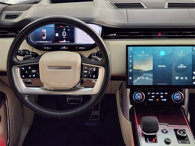 Used 2023 Land Rover Range Rover Long Wheelbase SE image 26