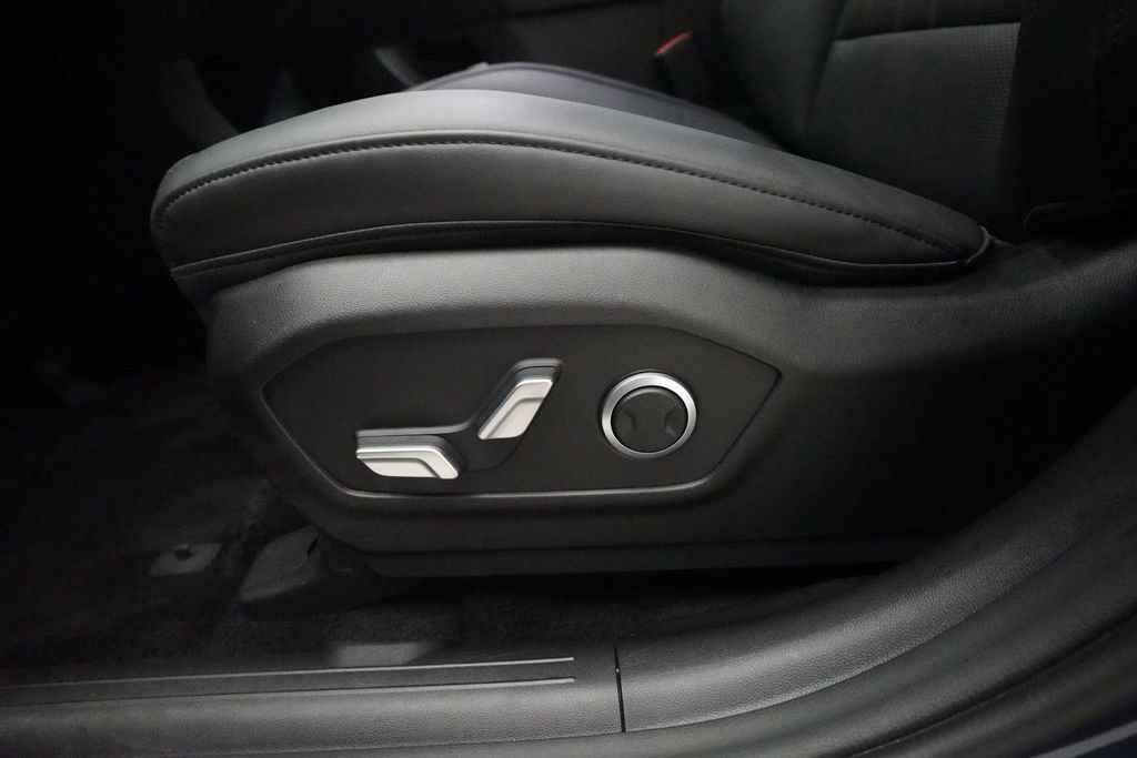 Used 2026 Hyundai Santa Fe SEL AWD/4WD image 29