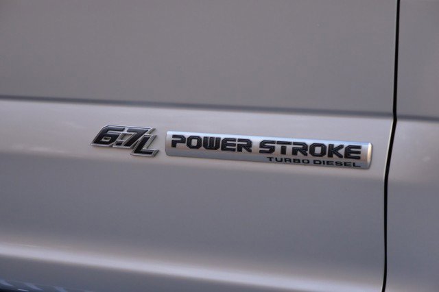 Used 2019 Ford F350 XLT w/ XLT Premium Package image 7