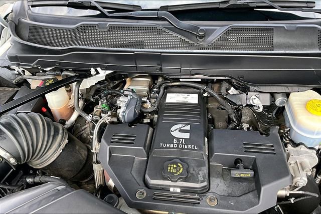 Used 2022 RAM 2500 Laramie AWD/4WD image 32